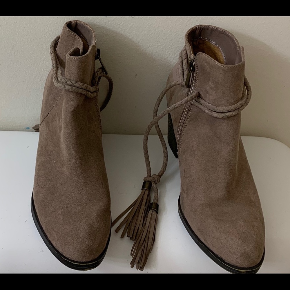Women ankle boots